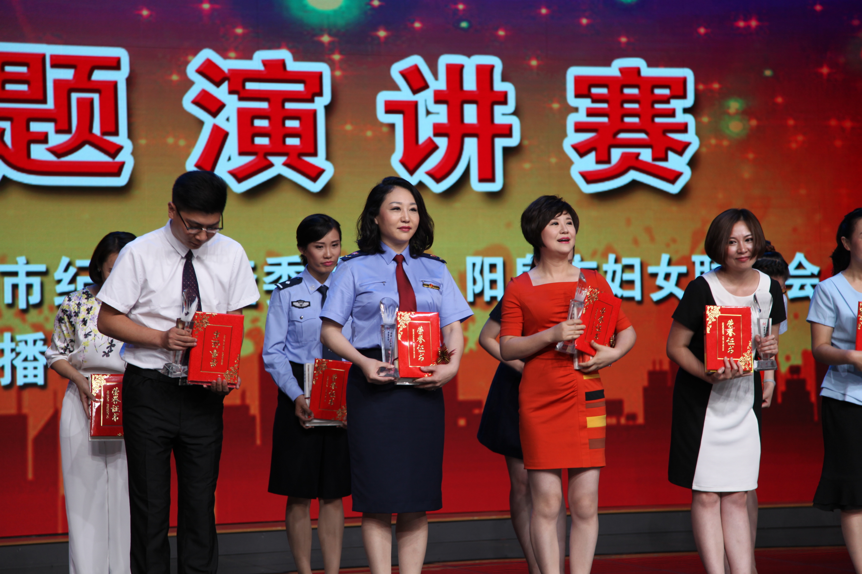  �Ҿ�ѡ����ȫ��"�������ҷ�&#